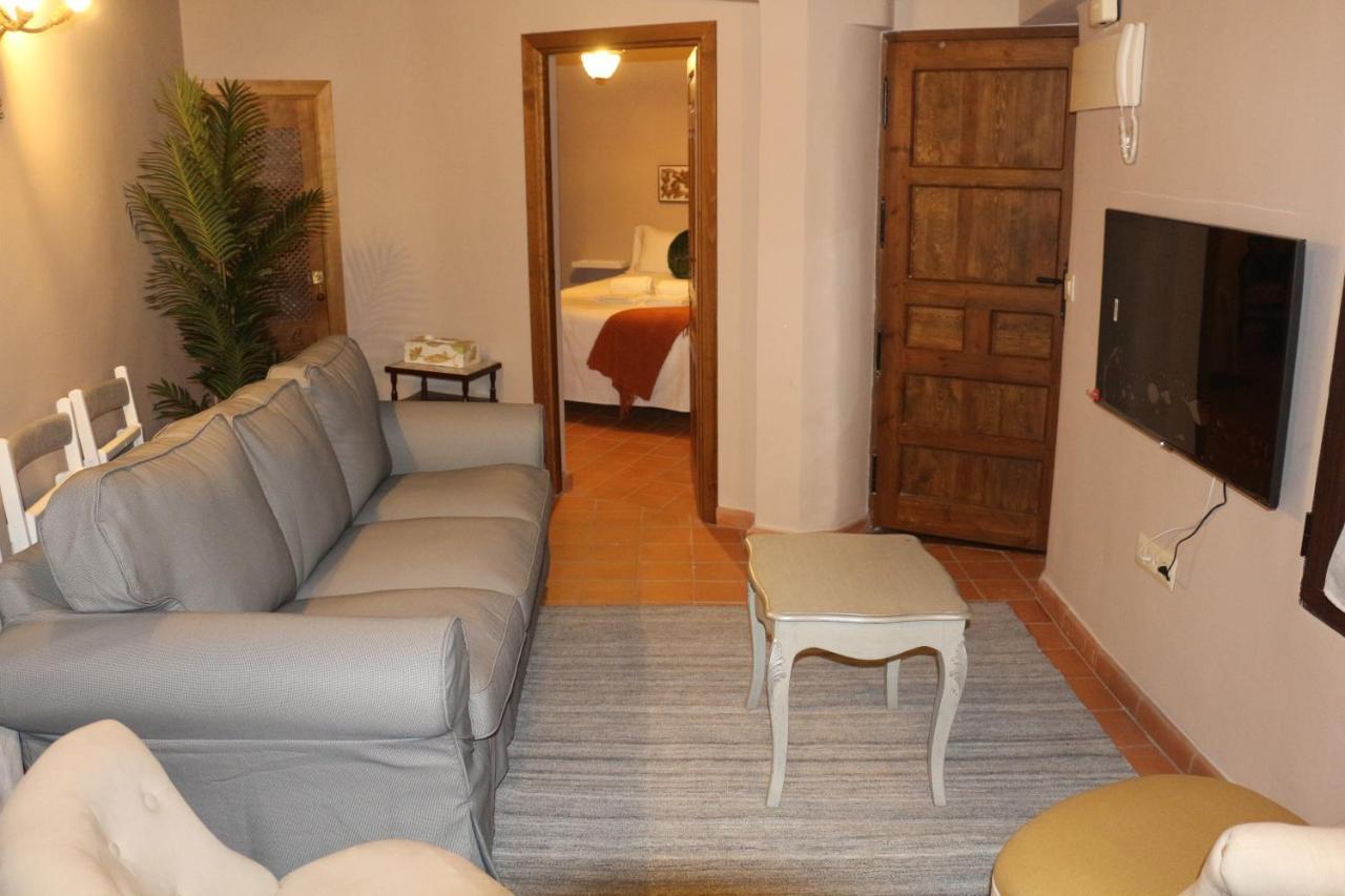 Apartamentos Coliseo توليدو المظهر الخارجي الصورة